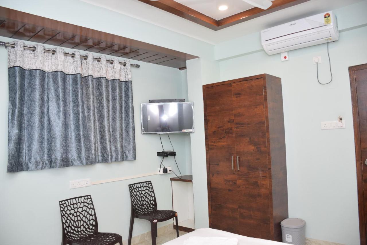 Shankar Residency, Akkalkot Akalkot Bagian luar foto
