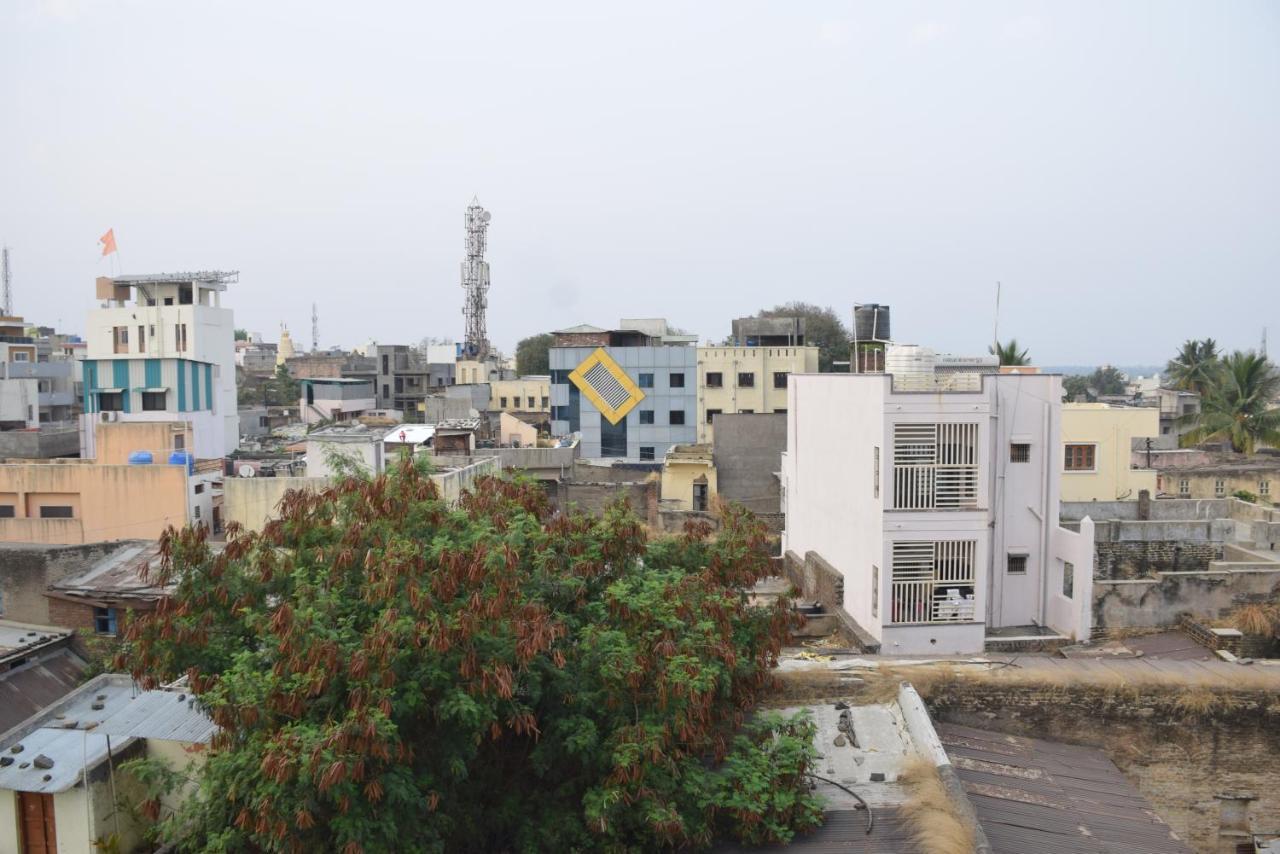 Shankar Residency, Akkalkot Akalkot Bagian luar foto