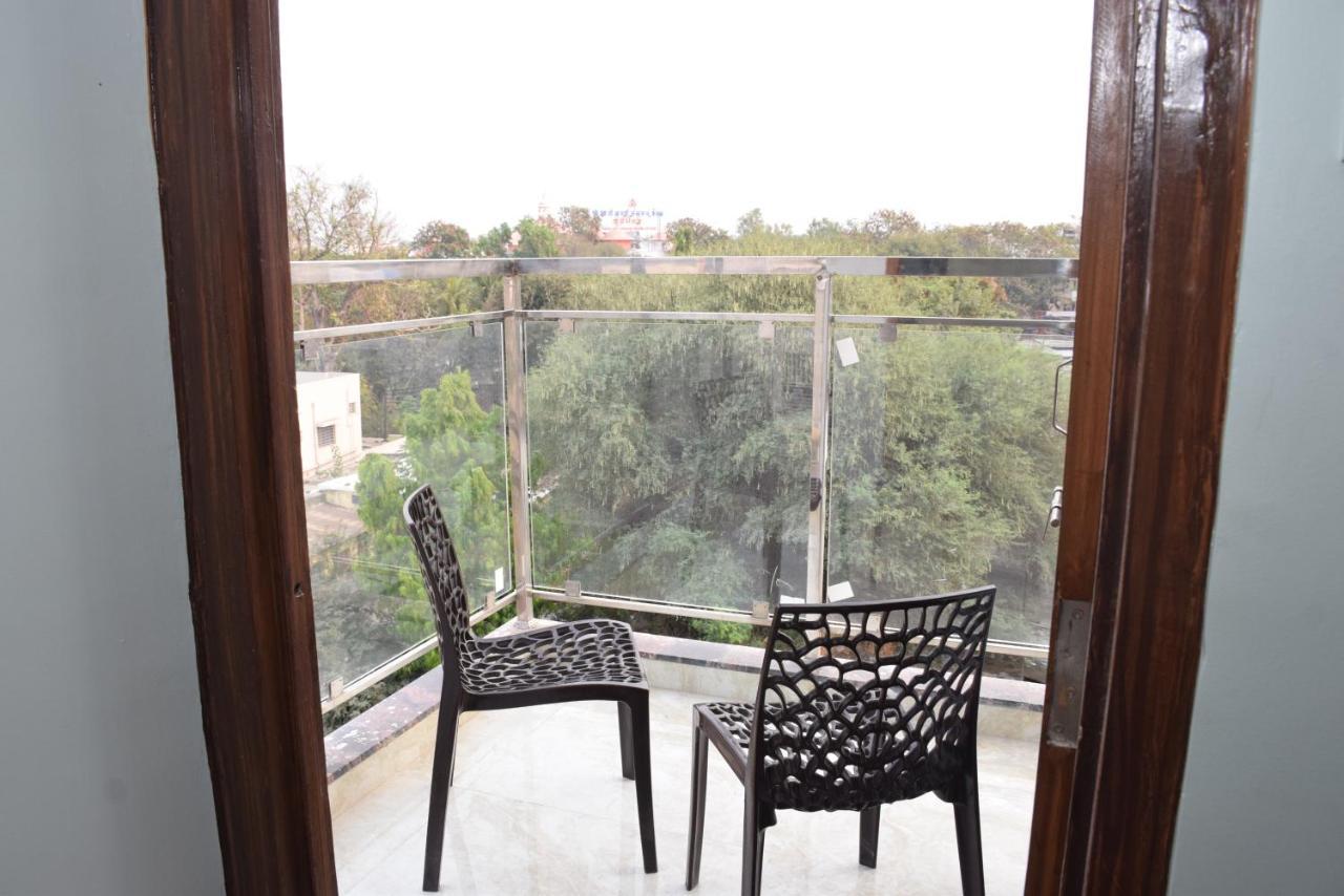 Shankar Residency, Akkalkot Akalkot Bagian luar foto