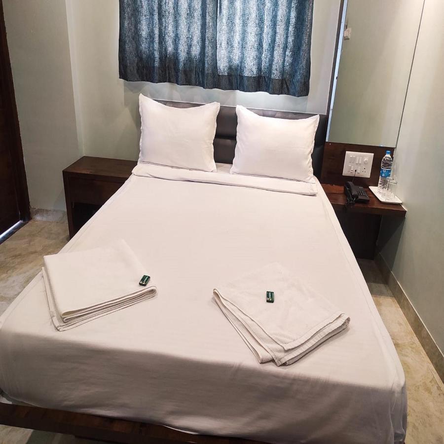 Shankar Residency, Akkalkot Akalkot Bagian luar foto
